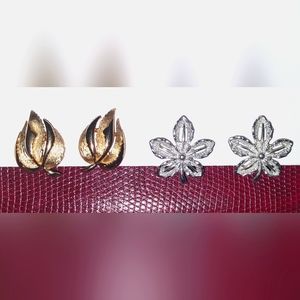 Trifari Gold Toned Clip On Earings With Free Sarah Coventry 🍁 Clip On Earrings